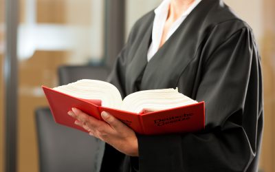 OLG Nürnberg, Beschluss vom 10.04.2025: Kein Anspruch des Nichtsorgeberechtigten gegen den anderen Elternteil auf Mitwirkung bei der Kündigung eines Privatschulvertrags